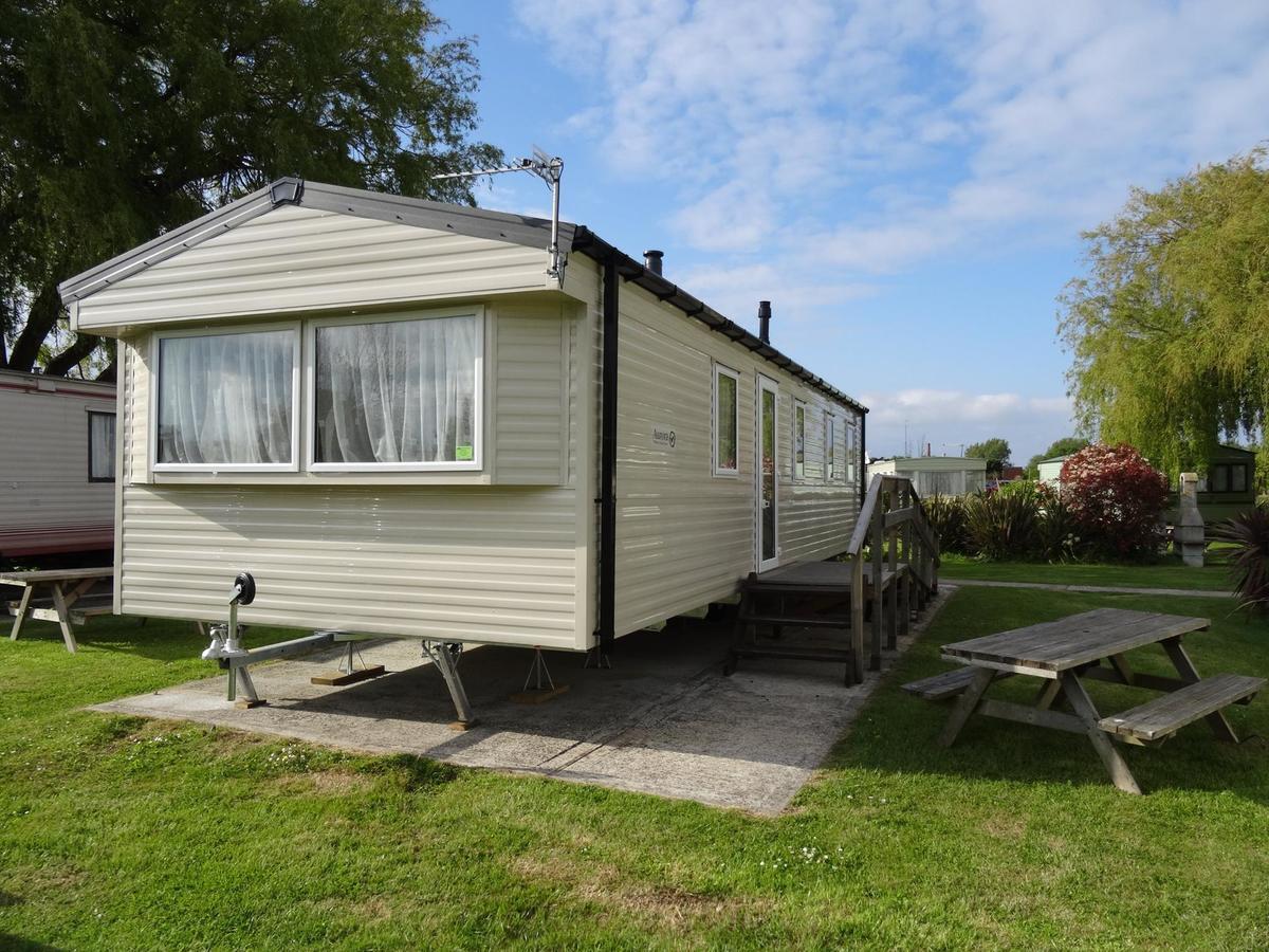 Fort Holiday Park Sandown Bagian luar foto